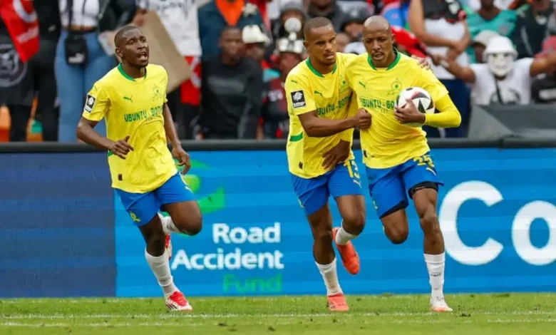 Thrilling Football Weekend in Gauteng - Sundowns & SuperSport in Action