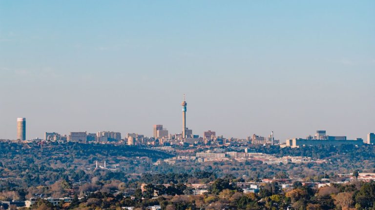 947 Joburg Day 2026: Everything You Need to Know About Johannesburg’s Biggest Family Music Festival Johannesburg skyline with the Hillbrow Tower