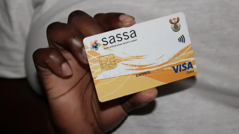 SASSA Extends SASSA Gold Card Validity and Halts Black Card Rollout Amid Transition Delays