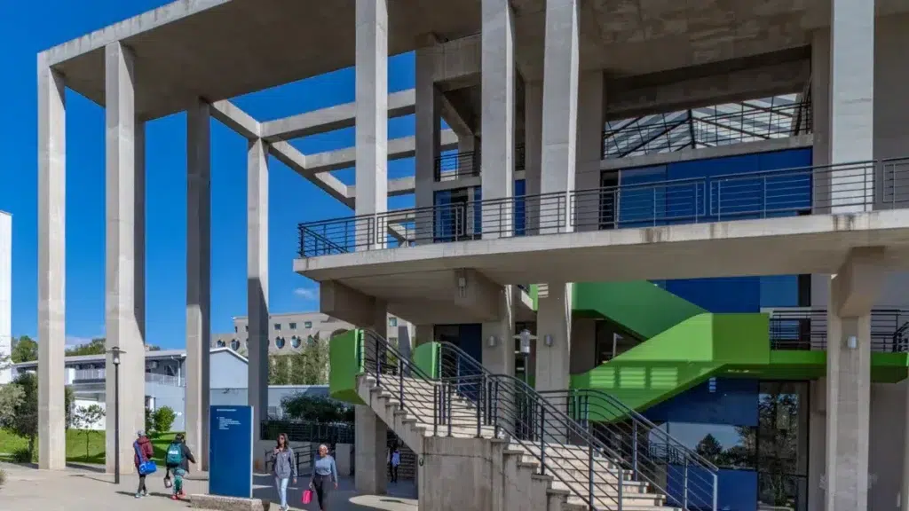 University of the Witwatersrand -Located in Parktown, and Braamfontein