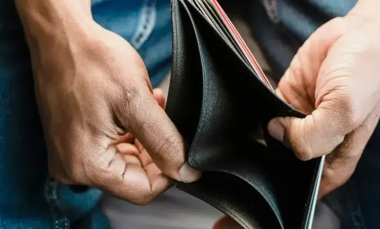 Empty Wallet for Mashonisa Culture in the Townships: Informal Lending vs Formal Loans article