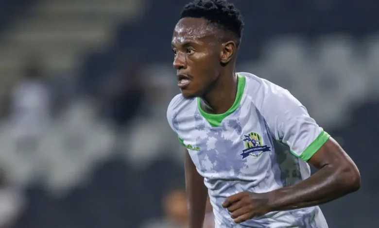 Orlando Pirates Beat Kaizer Chiefs to Sign Top Midfield Talent