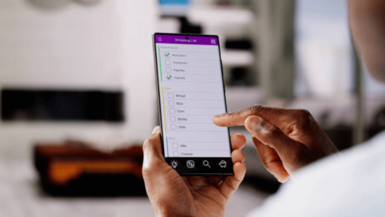5 Apps That Help You Track Grocery Discounts in South Africa