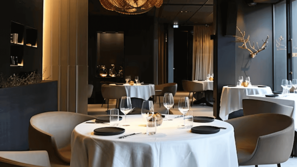 Houghton Hotel Review: Luxury and Comfort in Johannesburg’s Prestigious Area