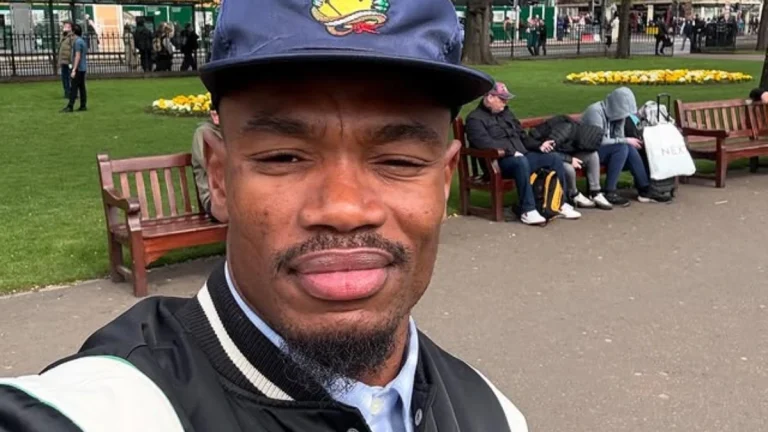 Makazole Mapimpi Stuns Fans with Maskandi Singing in Viral TikTok Video