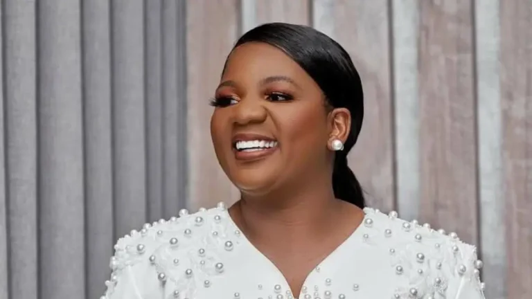 MaMkhize’s Fleet of Luxury Cars and Royal AM Bus Headed for Auction