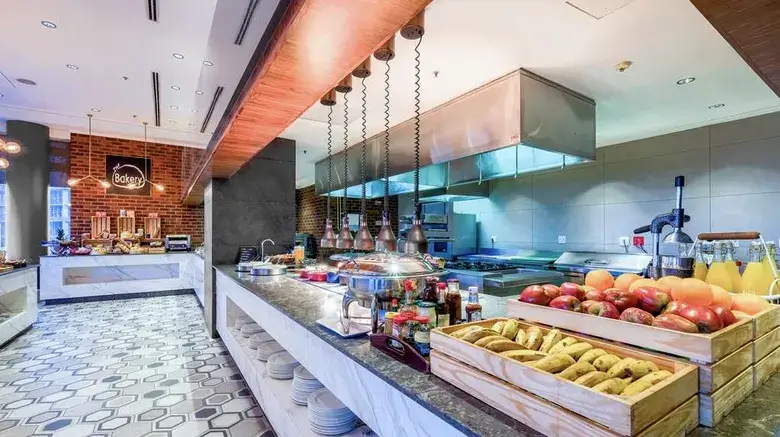 Radisson Blu Hotel Sandton Johannesburg Review: Luxury and Comfort in the Heart of Sandton