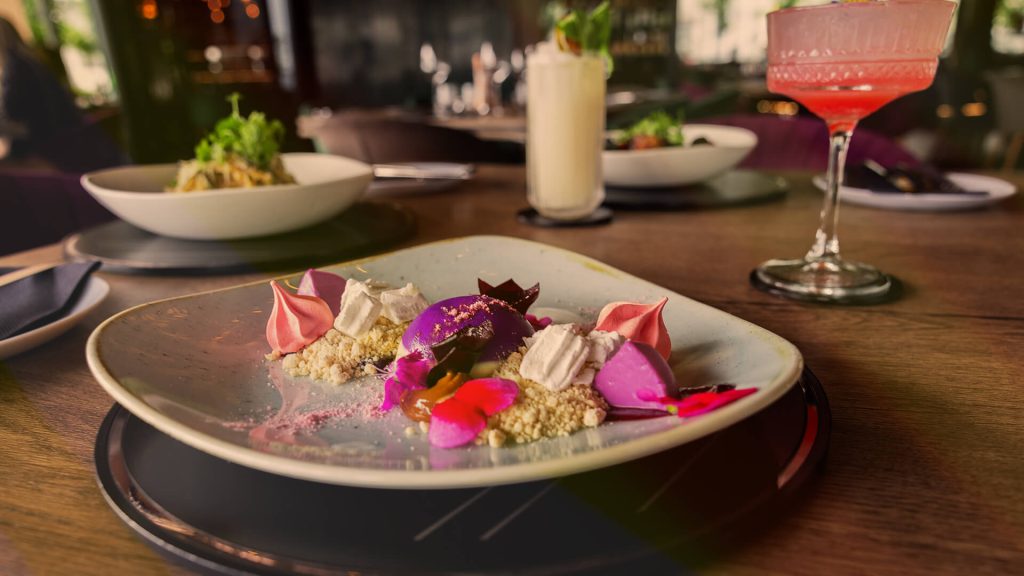 11th Floor Restaurant Review: A Unique Dining Experience in Gauteng