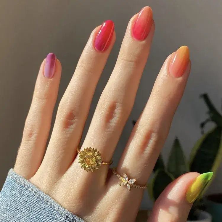 20 Stunning Jelly Nail Designs to Try for a Trendy, Glossy Look