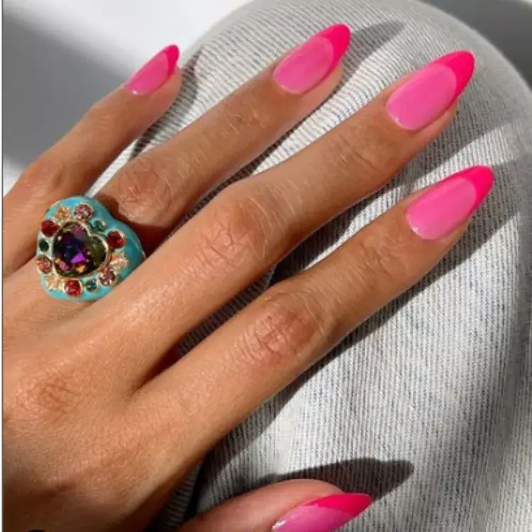 20 Stunning Jelly Nail Designs to Try for a Trendy, Glossy Look