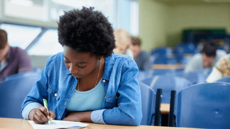 Can You Change Courses Mid-Year? What You Need to Know