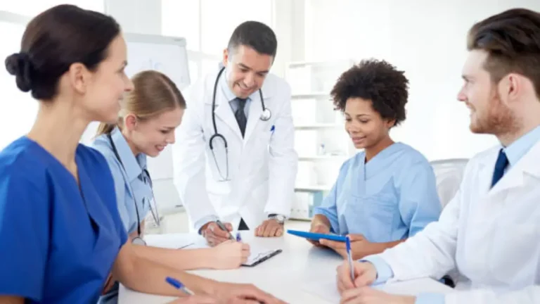 Doctor and Nurse Shortage Worsens: 6,000 Leave South Africa Each Year