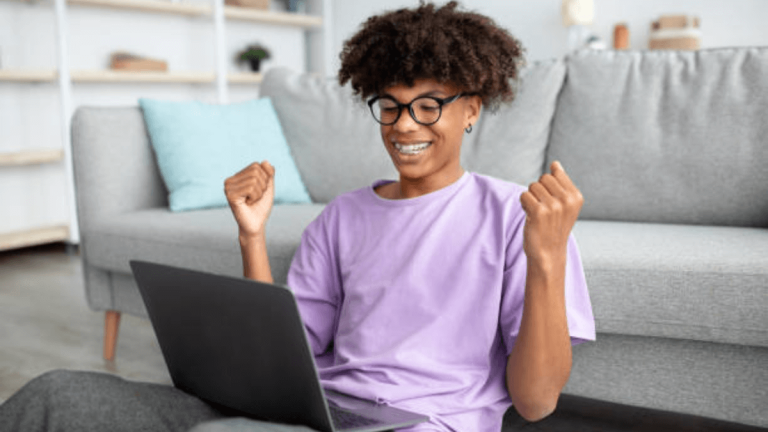 How Teenagers Can Make Money Online: Top 10 Easy Ways to Earn in 2025