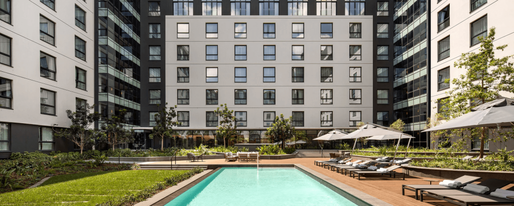 Johannesburg Marriott Hotel Melrose Arch Review: A Luxurious Stay in the Heart of Melrose 