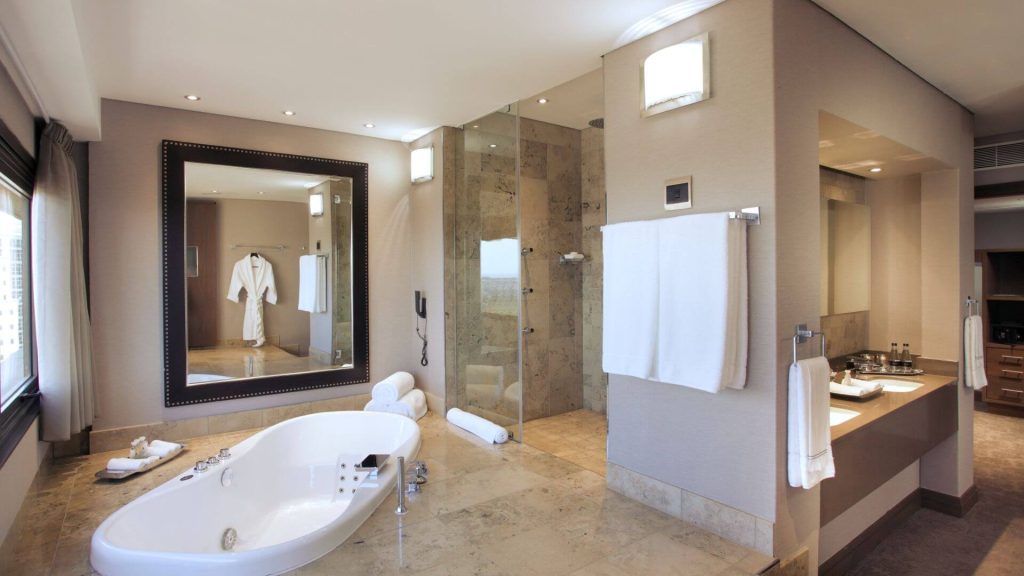 Sandton Sun and Towers Hotel Review: A Luxury Stay in Johannesburg