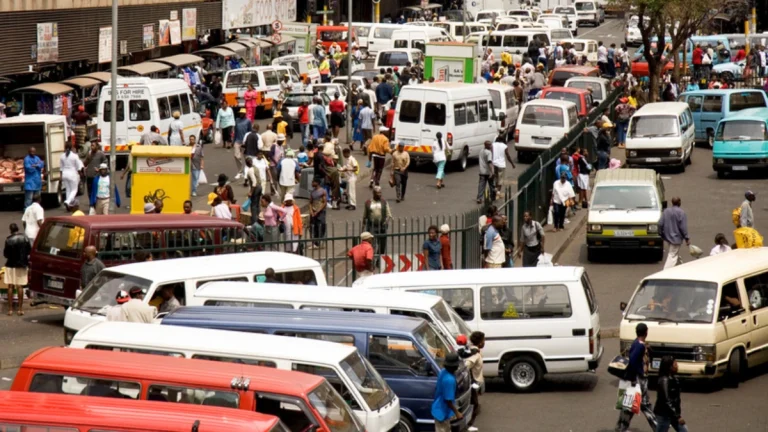 Top 10 Budget-Friendly Ways to Commute Around Gauteng
