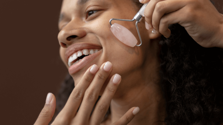 Winter Skincare Routine: Tips and Tricks for Healthy, Glowing Skin All Season Long