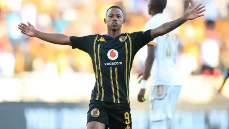 Du Preez Confident Kaizer Chiefs Can Compete for All Titles This Season