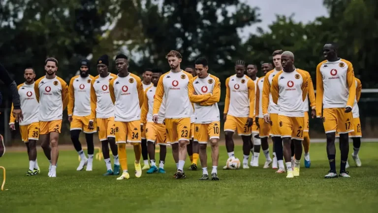 Durban Awaits: Kaizer Chiefs Set for High-Stakes Battle with Golden Arrows