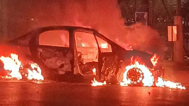 E-Hailing Vehicles Torched at Maponya Mall in Fatal Attack