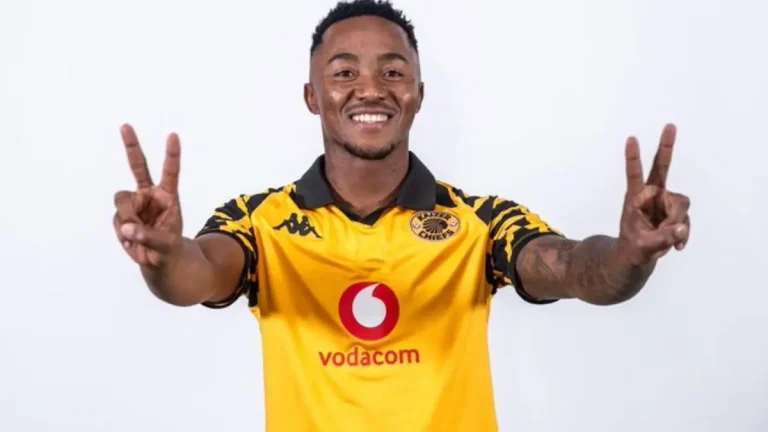 Kaizer Chiefs Secure 10th Signing With Former Sundowns Midfielder Maboe