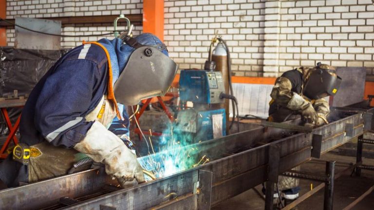 Become a Welder with Nasi iSpani