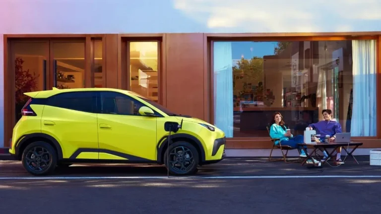 New R340K Electric Car with Load-Shedding Backup Launches in South Africa