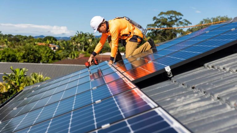 R20,000 Rooftop Solar Relief Announced for SA Homeowners