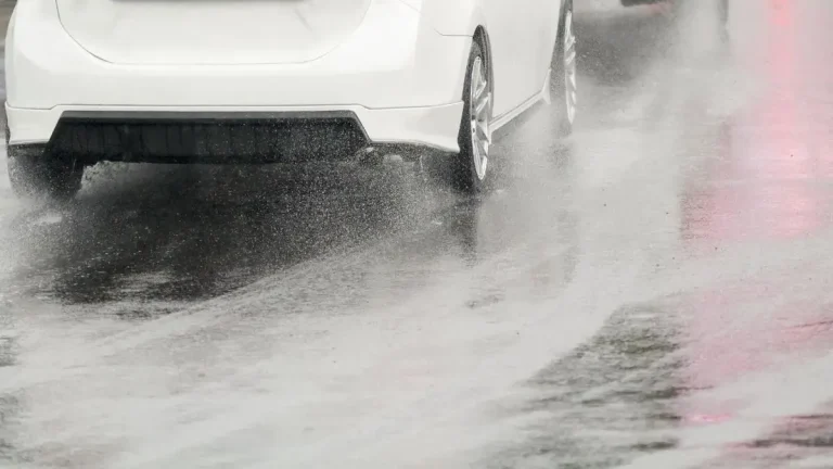 Rainy Season Driving: Tyre and Brake Safety Tips for Wet Roads