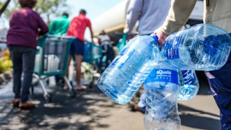 Gauteng Water Crisis Deepens as Joburg Records 16 Pipe Bursts in Six Days Gauteng Water Crisis Deepens as Joburg Records 16 Pipe Bursts in Six Days