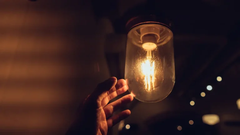 Johannesburg Power Outages: City Power Battles More Than 2 400 Faults During Gauteng Cold Snap Johannesburg Power Outages: City Power Battles More Than 2 400 Faults During Gauteng Cold Snap