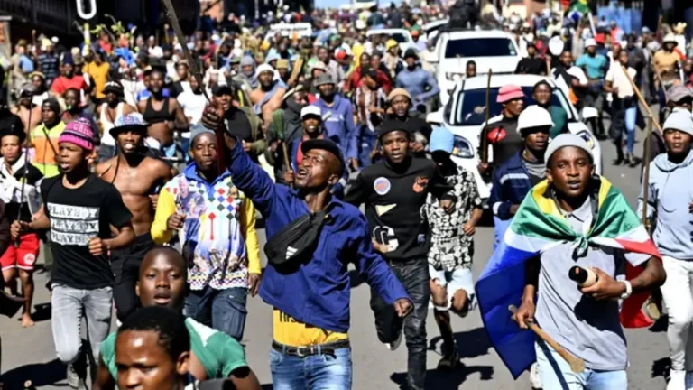 March and March Suspends Activities as Movement Holds Consultations Ahead of 30 September Demonstrations