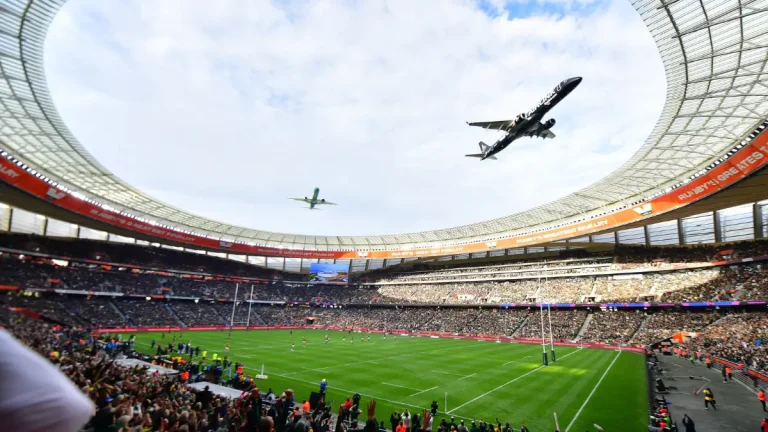 Airlink Defends Safety of Low Altitude Flyover at Springboks All Blacks Test Airlink Defends Safety of Low Altitude Flyover at Springboks All Blacks Test