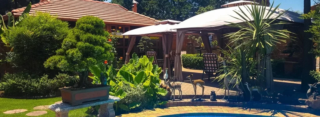 Aark Guest Lodge