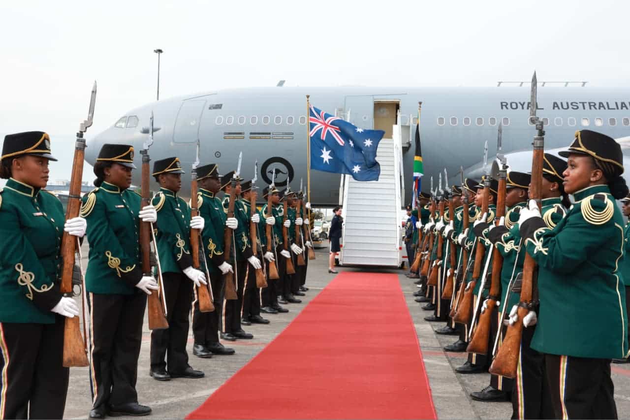 whatsapp-image-2025-11-20-at-170546_54935538847_o