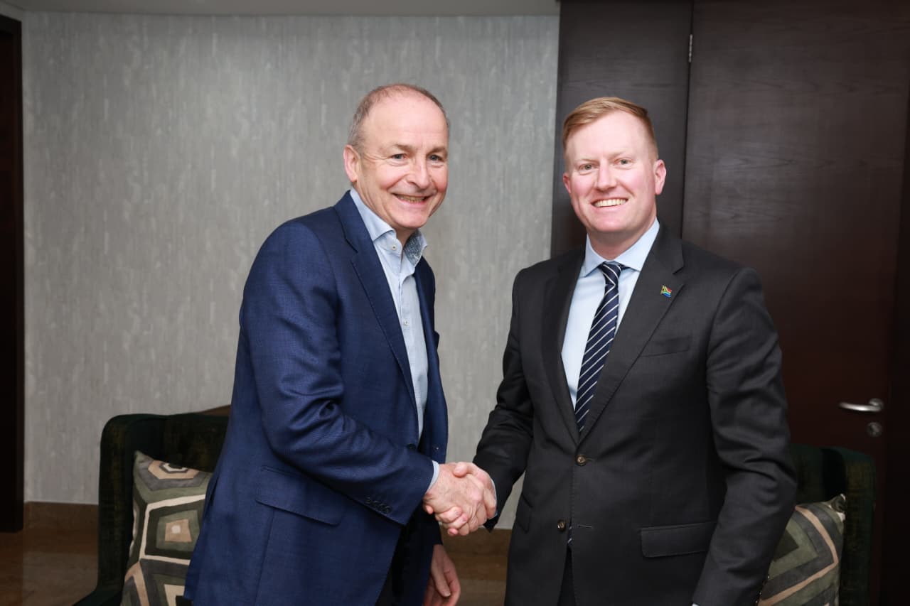 whatsapp-image-2025-11-21-at-113959_54937705208_o