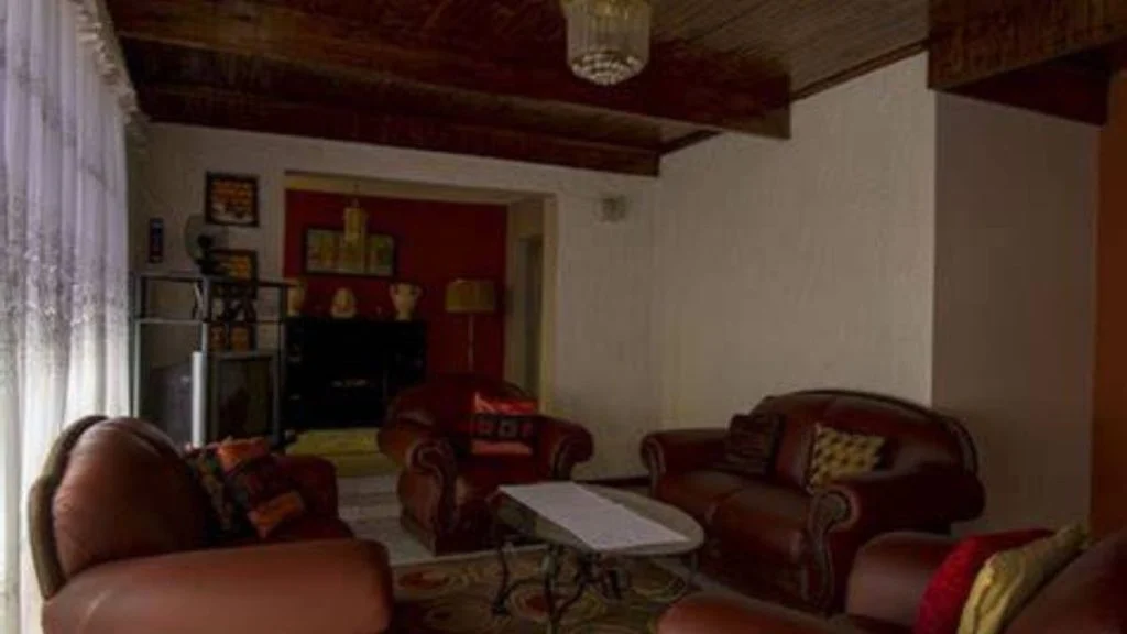 Motsolga Bed and Breakfast