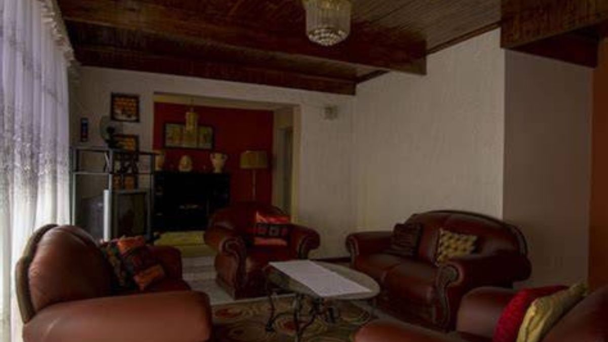 Motsolga Bed and Breakfast
